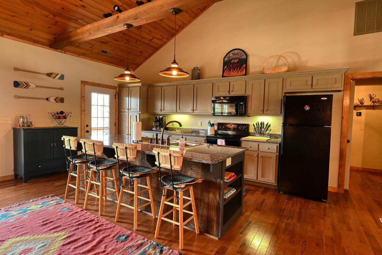 Aquone Staynantahala - Smoky Mountain Cabins מראה חיצוני תמונה